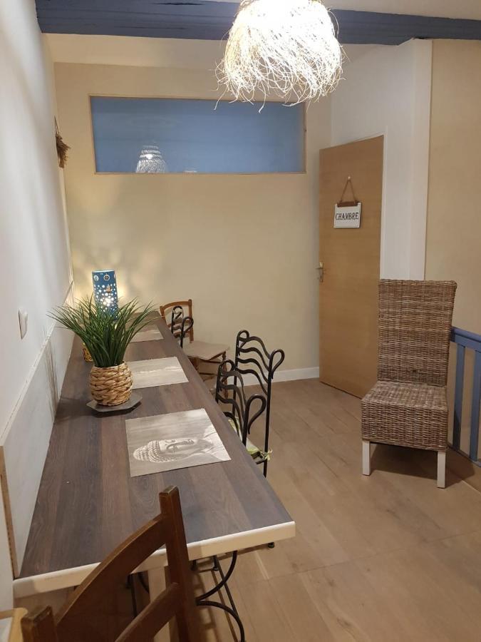 Fenetre Sur Cour Du Docteur Privey - Secure Park Bike - Voie Bleue Hotel Tournus Eksteriør billede